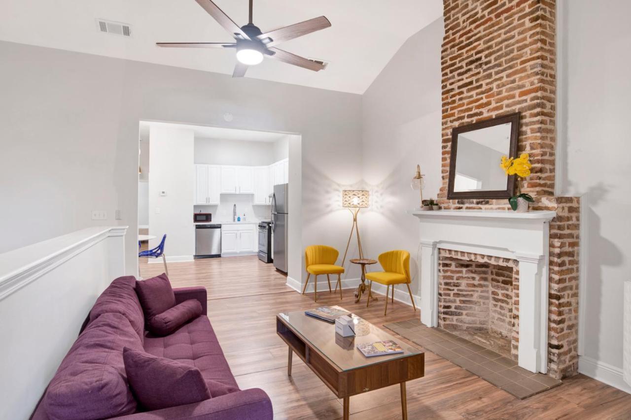 Stars On State In The Heart Of Downtown Historic District Apartment Mobile Exterior photo